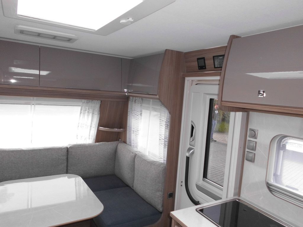 New Caravan Fendt Tendenza 560 SFDW 2000kg. Batterie 75Ah Vivara Fendt Tendenza 560 SFDW mit Extras %Lagerabverkauf%: picture 6 New Caravan Fendt Tendenza 560 SFDW 2000kg. Batterie 75Ah Vivara Fendt Tendenza 560 SFDW mit Extras %Lagerabverkauf%: picture 6