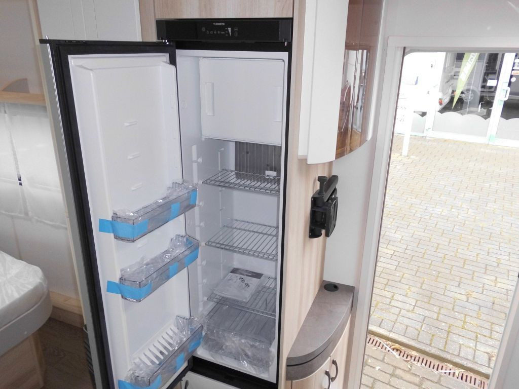 New Caravan Hobby De Luxe 460 SFf 2025 AUTARK FBH 1500kg. +++ Hobby De Luxe 460 SFf mit Extras, Lagerabverkauf: picture 12