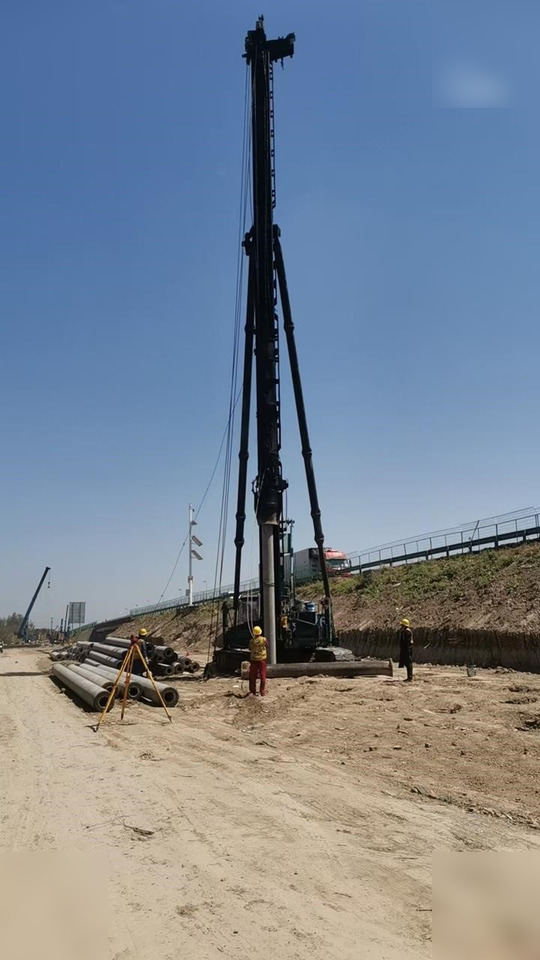 2004 NIPPON/SHARYO DH408 - Drilling rig: picture 2 2004 NIPPON/SHARYO DH408 - Drilling rig: picture 2