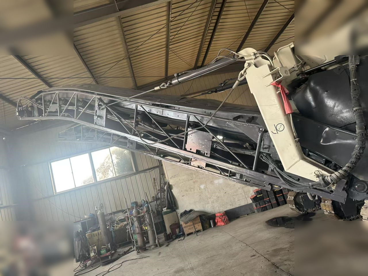 2004 WIRTGEN W2200 CR - Cold planer: picture 3 2004 WIRTGEN W2200 CR - Cold planer: picture 3