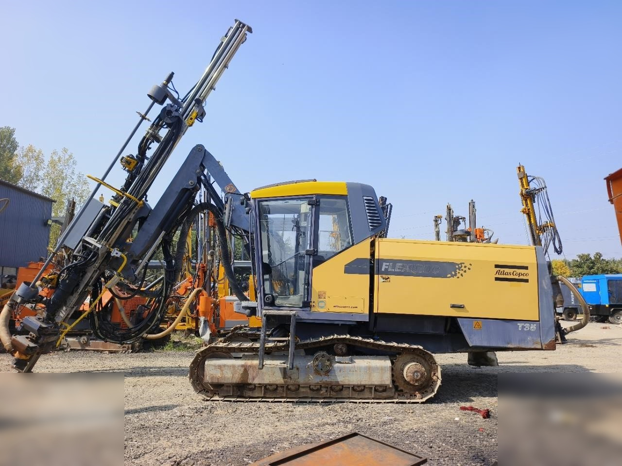 2012 ATLAS COPCO FLEXIROC T35-11 - Drilling rig: picture 1 2012 ATLAS COPCO FLEXIROC T35-11 - Drilling rig: picture 1