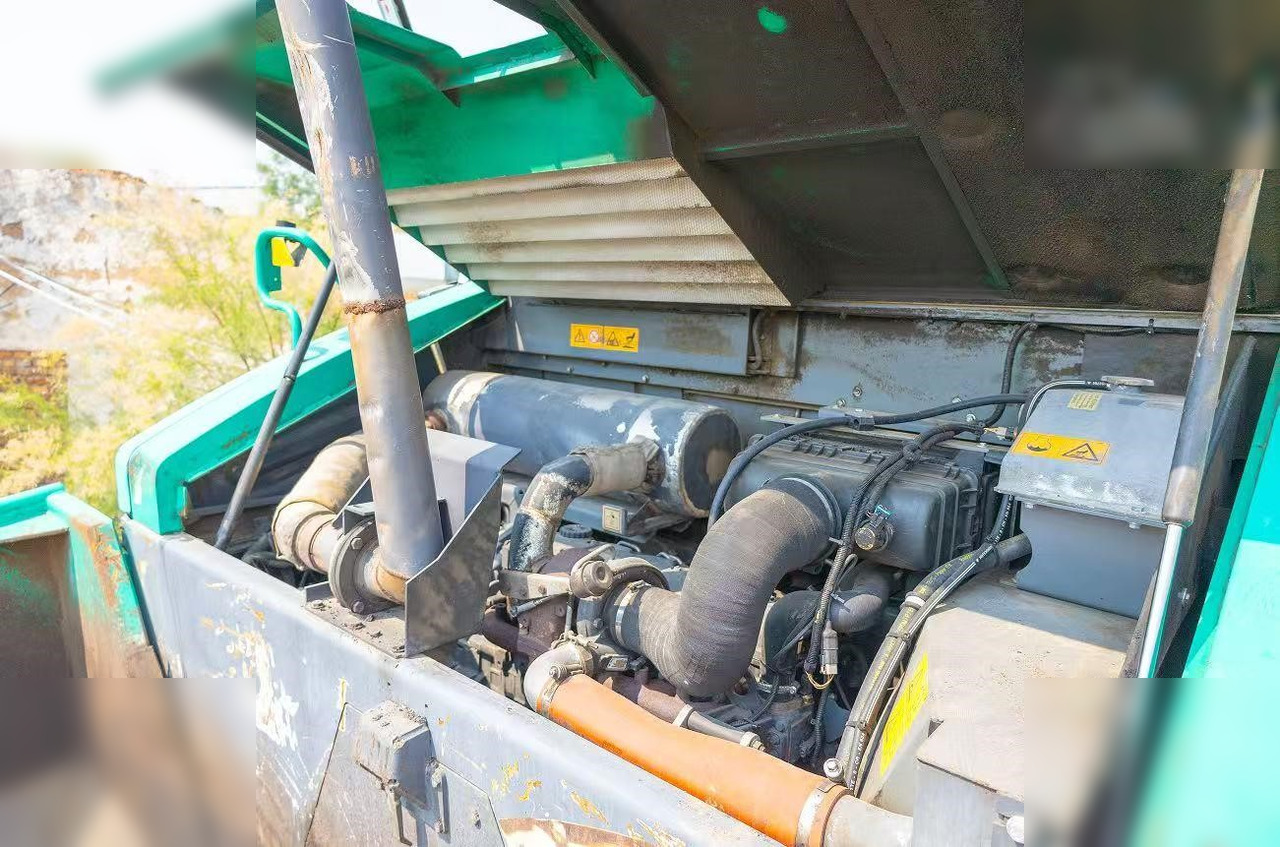 2015 VÖGELE SUPER 2100-3L - Asphalt paver: picture 3 2015 VÖGELE SUPER 2100-3L - Asphalt paver: picture 3