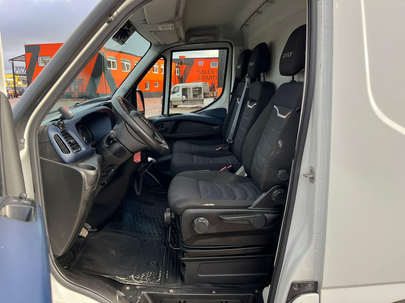 Refrigerated van Iveco Daily 35S14N PULSOR 400 / box L=3300 mm: picture 19