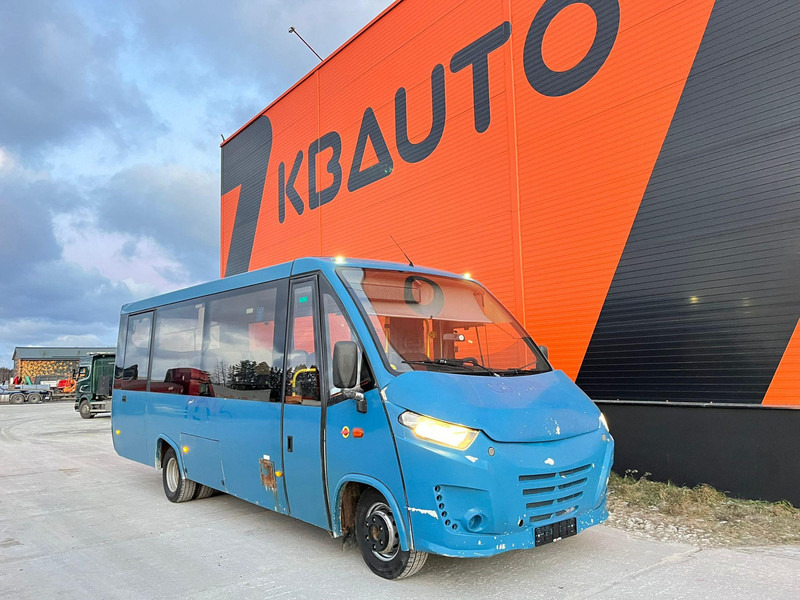 Iveco Kapena Thesi 7 PCS AVAILABLE /EURO 6 / 27 SEATS+5 STANDING / AC / AUXILIARY HEATING - Minibus, Passenger van: picture 1 Iveco Kapena Thesi 7 PCS AVAILABLE /EURO 6 / 27 SEATS+5 STANDING / AC / AUXILIARY HEATING - Minibus, Passenger van: picture 1