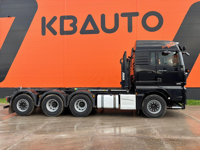 MAN TGX 35.560 8x4*4 LOW MILEAGE ! / INTARDER / JOAB 24 ton / L=5600 mm / SNOW PLOW EQUIPMENT - Hook lift truck: picture 4 MAN TGX 35.560 8x4*4 LOW MILEAGE ! / INTARDER / JOAB 24 ton / L=5600 mm / SNOW PLOW EQUIPMENT - Hook lift truck: picture 4