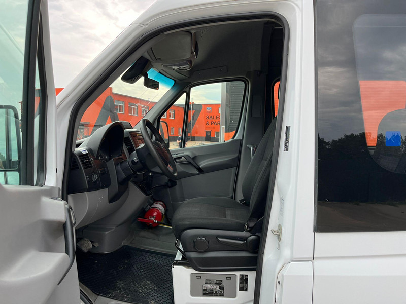 Leasing of Mercedes-Benz Sprinter 516 CDI 22 + 1 SEATS Mercedes-Benz Sprinter 516 CDI 22 + 1 SEATS: picture 9 Leasing of Mercedes-Benz Sprinter 516 CDI 22 + 1 SEATS Mercedes-Benz Sprinter 516 CDI 22 + 1 SEATS: picture 9