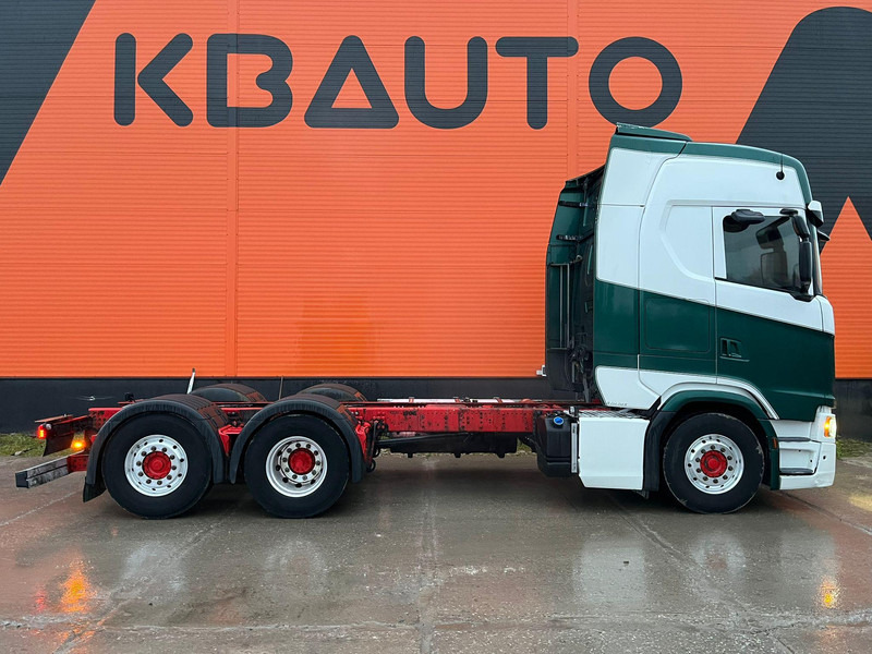Scania S 540 6x2 9 TON FRONT AXLE / RETARDER / CHASSIS L=5736 mm - Cab chassis truck: picture 4 Scania S 540 6x2 9 TON FRONT AXLE / RETARDER / CHASSIS L=5736 mm - Cab chassis truck: picture 4