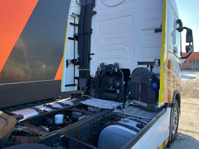 Leasing of Volvo FH 540 6x2 FULL AIR / RETARDER / ADR Volvo FH 540 6x2 FULL AIR / RETARDER / ADR: picture 8