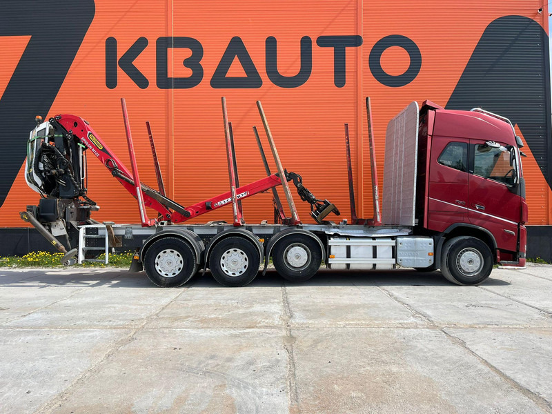 Volvo FH 16 750 8x4/4 DAMAGED ! - Log truck, Crane truck: picture 5 Volvo FH 16 750 8x4/4 DAMAGED ! - Log truck, Crane truck: picture 5