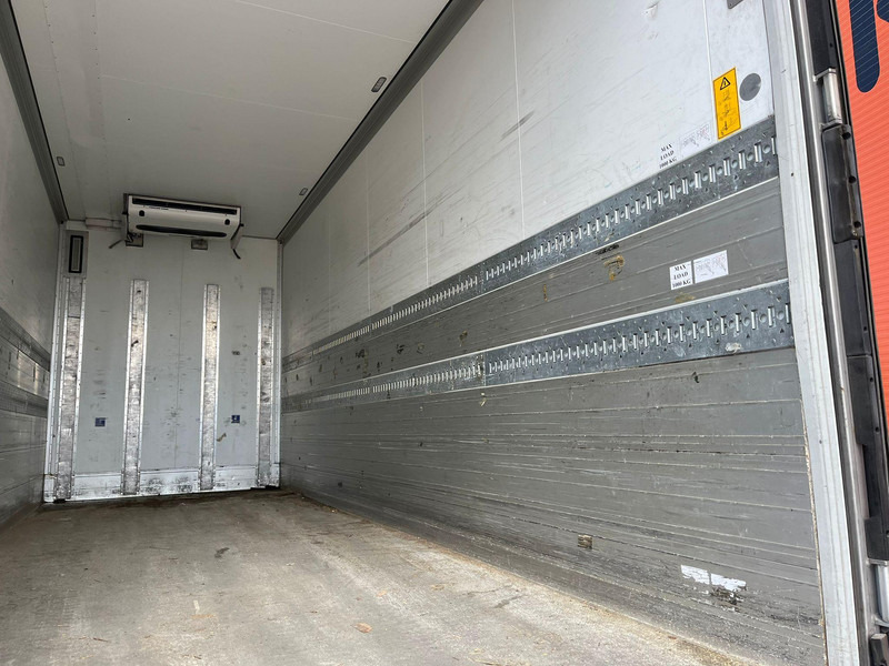 Refrigerator truck Volvo FH 460 6x2*4 T-1000R / Box L=7437 mm: picture 12