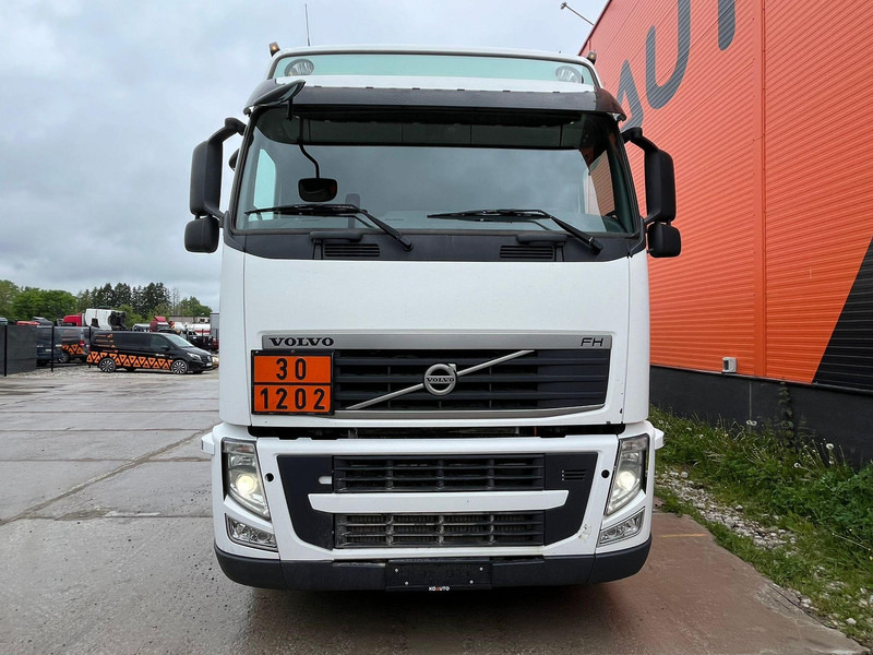 Volvo FH 500 6x2 TANK 18300 l / 4000 + 5000 + 5000 + 4300 l - Tank truck: picture 2 Volvo FH 500 6x2 TANK 18300 l / 4000 + 5000 + 5000 + 4300 l - Tank truck: picture 2
