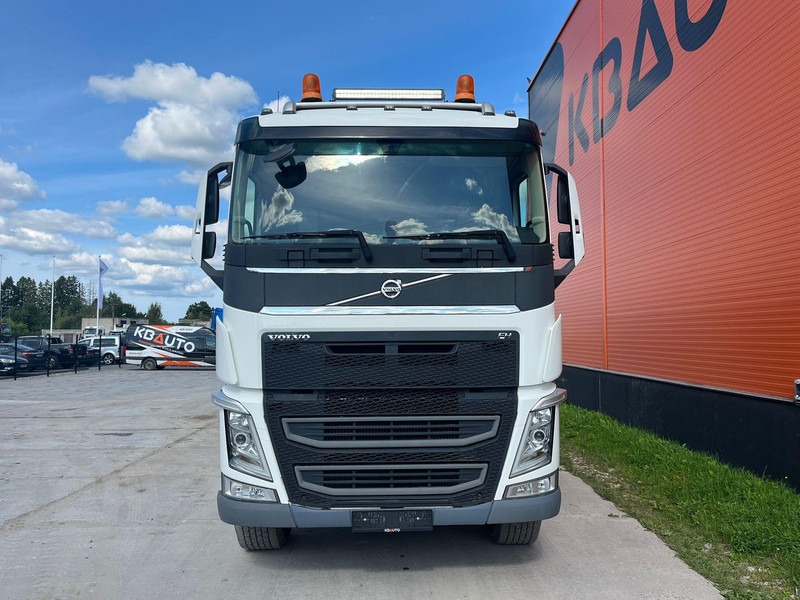 Volvo FH 540 8x4 RETARDER / TANDEM AXLE LIFT / BOX L=5501 mm - Tipper: picture 3 Volvo FH 540 8x4 RETARDER / TANDEM AXLE LIFT / BOX L=5501 mm - Tipper: picture 3