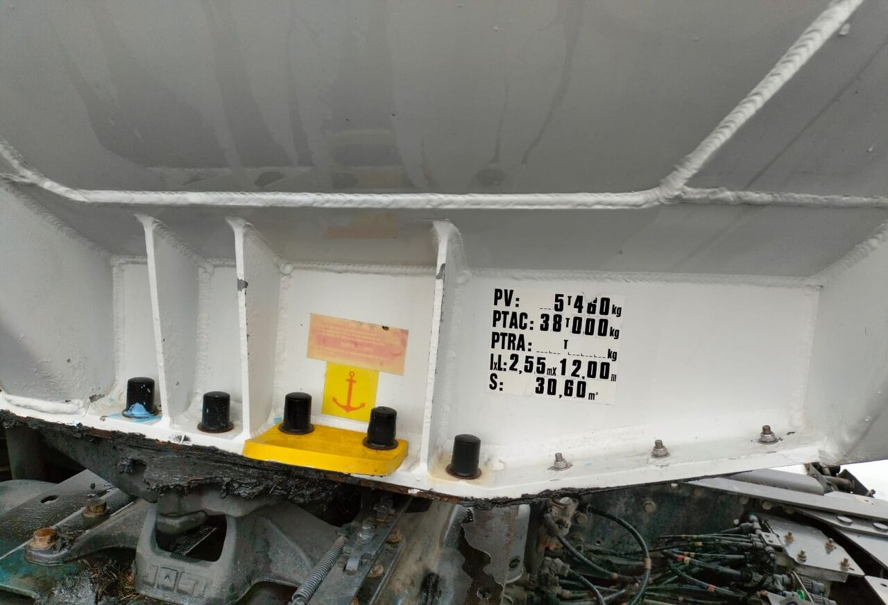 Tank semi-trailer for transportation of fuel Magyar: picture 13