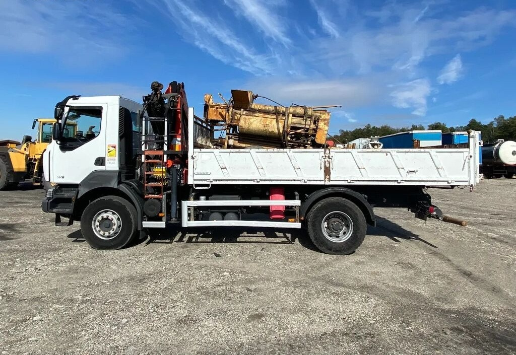 Renault KERAX 380 /Dźwig HDS Palfinger PK13001-K / / Retarder / Manual - Tipper: picture 4 Renault KERAX 380 /Dźwig HDS Palfinger PK13001-K / / Retarder / Manual - Tipper: picture 4
