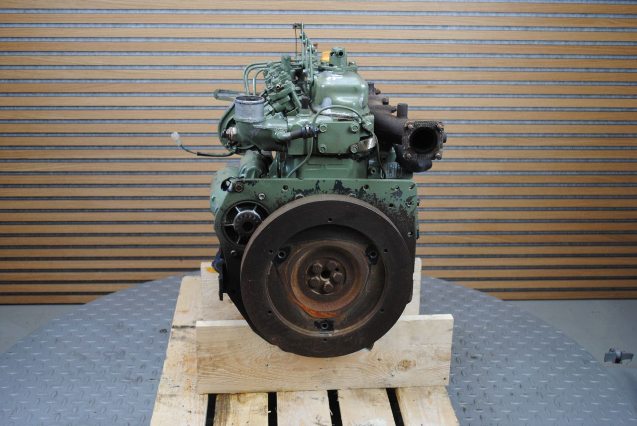 Yanmar Yanmar 3T80U - Engine: picture 1 Yanmar Yanmar 3T80U - Engine: picture 1