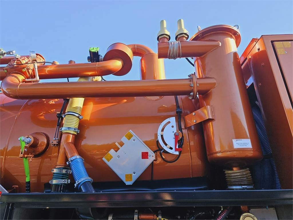 Leasing of  MAN WUKO KROLL ADR COMBI FOR SEWER CLEANING MAN WUKO KROLL ADR COMBI FOR SEWER CLEANING: picture 26