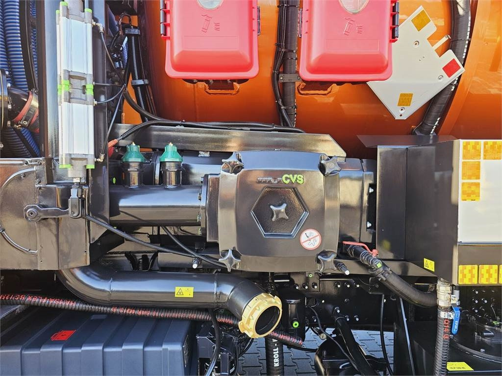 Leasing of  MAN WUKO KROLL ADR COMBI FOR SEWER CLEANING MAN WUKO KROLL ADR COMBI FOR SEWER CLEANING: picture 13