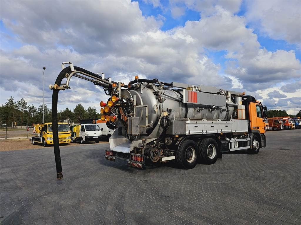 Mercedes-Benz WUKO KROLL COMBI FOR SEWER CLEANING - Municipal/ Special vehicle: picture 2 Mercedes-Benz WUKO KROLL COMBI FOR SEWER CLEANING - Municipal/ Special vehicle: picture 2