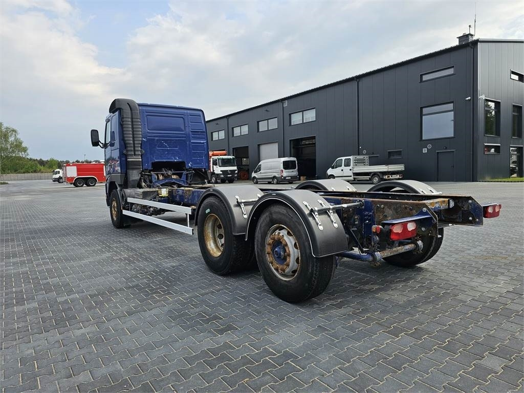 Volvo FH 16 470 KM 6x2 low mileage 229700 km !!!!  - Frame/ Chassis for Truck: picture 3 Volvo FH 16 470 KM 6x2 low mileage 229700 km !!!!  - Frame/ Chassis for Truck: picture 3
