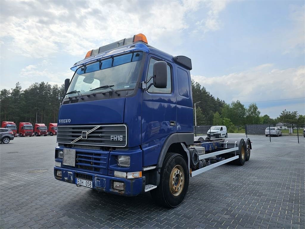 Volvo FH 16 470 KM 6x2 low mileage 229700 km !!!!  - Frame/ Chassis for Truck: picture 2 Volvo FH 16 470 KM 6x2 low mileage 229700 km !!!!  - Frame/ Chassis for Truck: picture 2