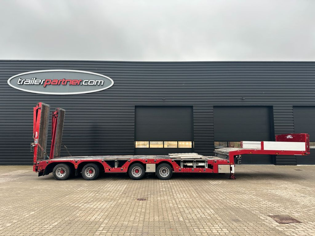 Emtech AMT 4 achs tieflader / radmulden / zwangslenkung - Low loader semi-trailer: picture 1 Emtech AMT 4 achs tieflader / radmulden / zwangslenkung - Low loader semi-trailer: picture 1