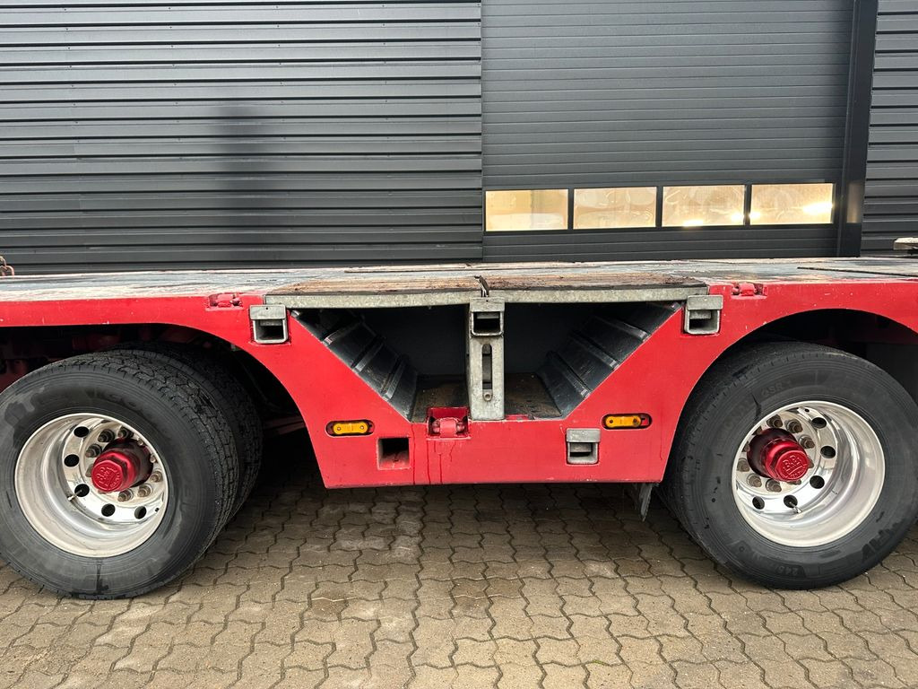 Emtech AMT 4 achs tieflader / radmulden / zwangslenkung - Low loader semi-trailer: picture 5 Emtech AMT 4 achs tieflader / radmulden / zwangslenkung - Low loader semi-trailer: picture 5