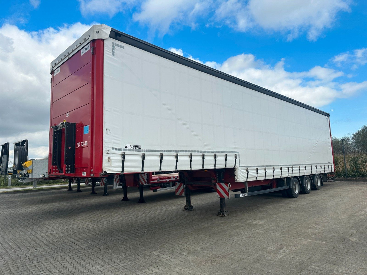 Kel-Berg 3 achs D600V/XL - Curtainsider semi-trailer: picture 1 Kel-Berg 3 achs D600V/XL - Curtainsider semi-trailer: picture 1