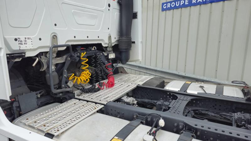 Mercedes Actros 1851 - Tractor unit: picture 4 Mercedes Actros 1851 - Tractor unit: picture 4