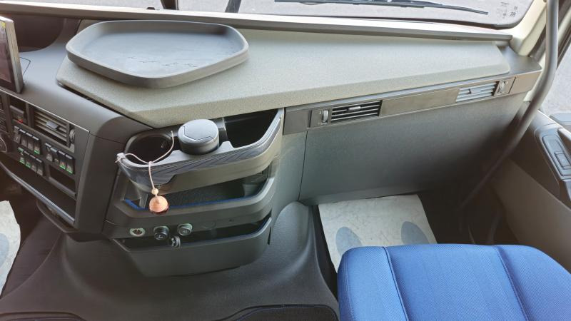 Tractor unit Volvo FH 500 AERO Globetrotter XXL (Location / Rent): picture 7