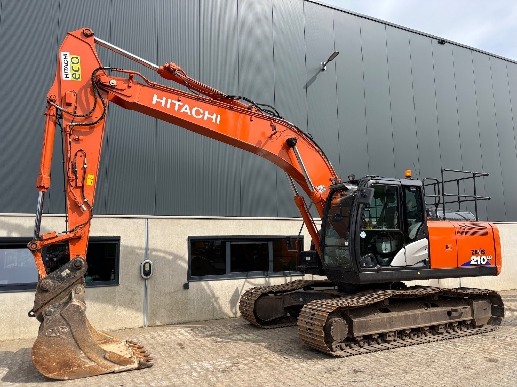 Hitachi ZX 210 LC-6 - ZX210 - Crawler excavator: picture 1 Hitachi ZX 210 LC-6 - ZX210 - Crawler excavator: picture 1