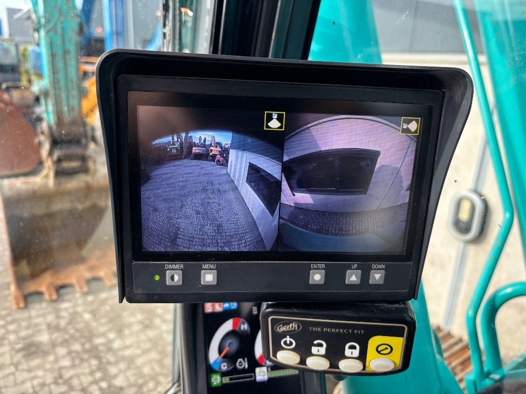 Crawler excavator Kobelco SK 210 LC-10 - SK210 - SK 210: picture 17 Crawler excavator Kobelco SK 210 LC-10 - SK210 - SK 210: picture 17