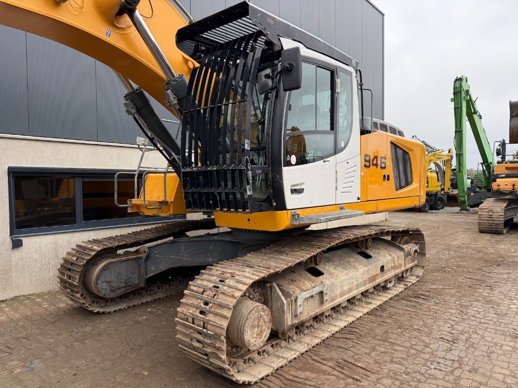 Liebherr R 946 LC - R946 - R946LC - R 938 - Crawler excavator: picture 2 Liebherr R 946 LC - R946 - R946LC - R 938 - Crawler excavator: picture 2