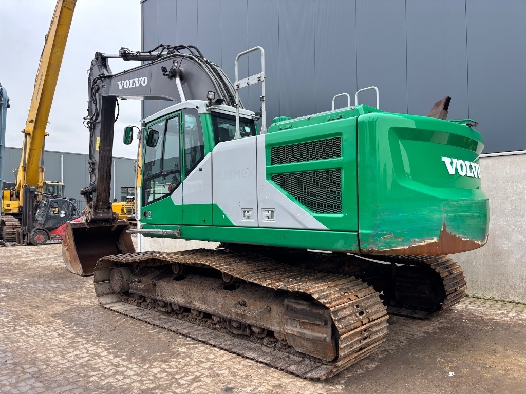 Volvo EC 300 EL - EC 300 E - EC 300 EL - Crawler excavator: picture 3 Volvo EC 300 EL - EC 300 E - EC 300 EL - Crawler excavator: picture 3