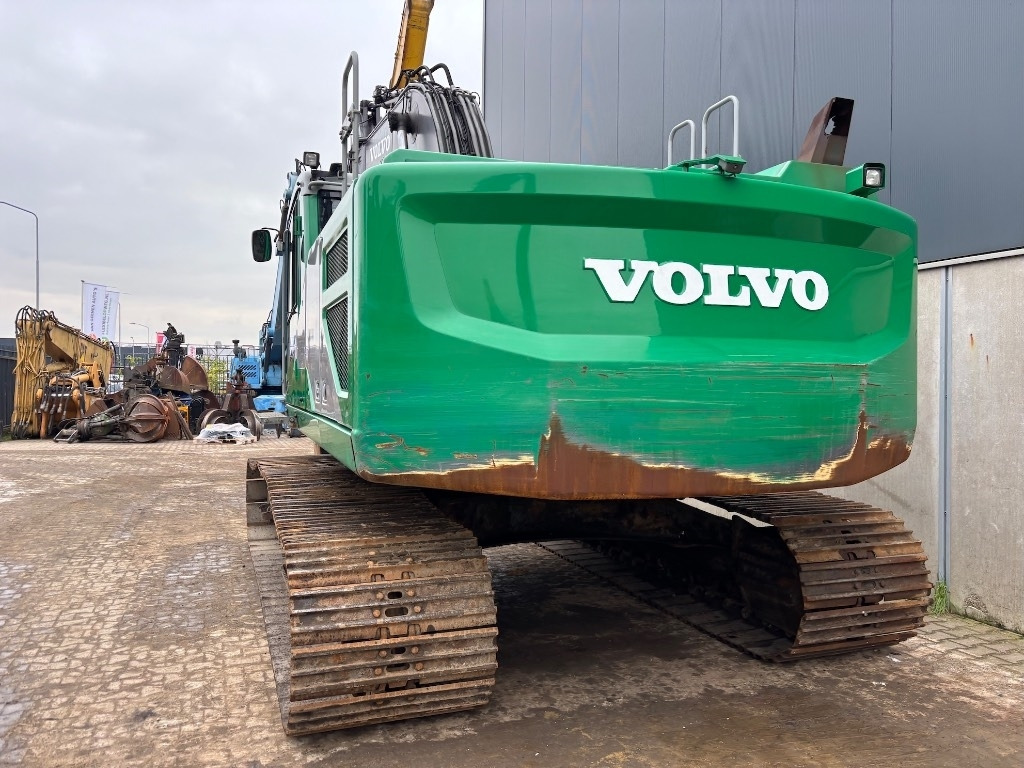 Volvo EC 300 EL - EC 300 E - EC 300 EL - Crawler excavator: picture 4 Volvo EC 300 EL - EC 300 E - EC 300 EL - Crawler excavator: picture 4