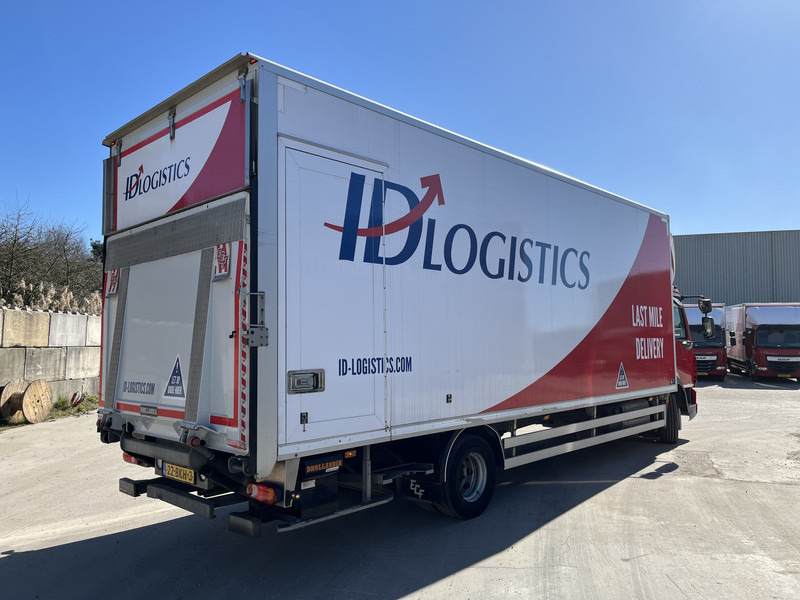 DAF LF 210 FA / 12 Ton / 396 dkm / Box / Loadlift / NL Truck - Box truck: picture 2 DAF LF 210 FA / 12 Ton / 396 dkm / Box / Loadlift / NL Truck - Box truck: picture 2