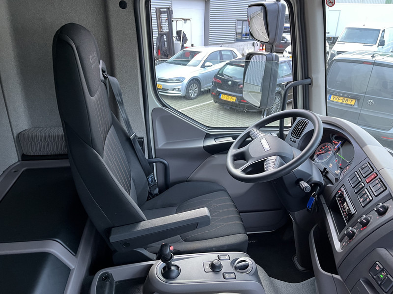 DAF LF 230 FA / 18 Ton / Box 7.5 mtr / Laadklep 2000 kg - Box truck: picture 3 DAF LF 230 FA / 18 Ton / Box 7.5 mtr / Laadklep 2000 kg - Box truck: picture 3