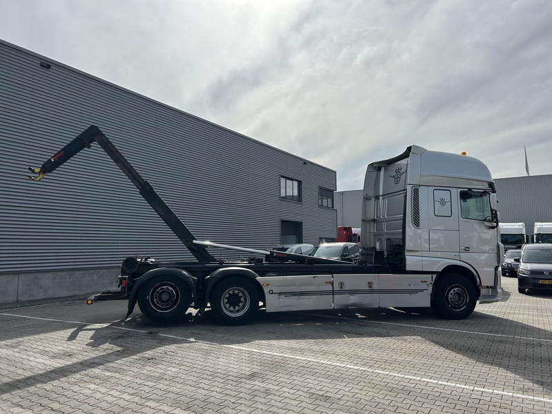 DAF XF 440 FAN SSC / Hiab Hook 21 Ton / 557 dkm / 9 Ton Front Axle - Hook lift truck, Crane truck: picture 3 DAF XF 440 FAN SSC / Hiab Hook 21 Ton / 557 dkm / 9 Ton Front Axle - Hook lift truck, Crane truck: picture 3
