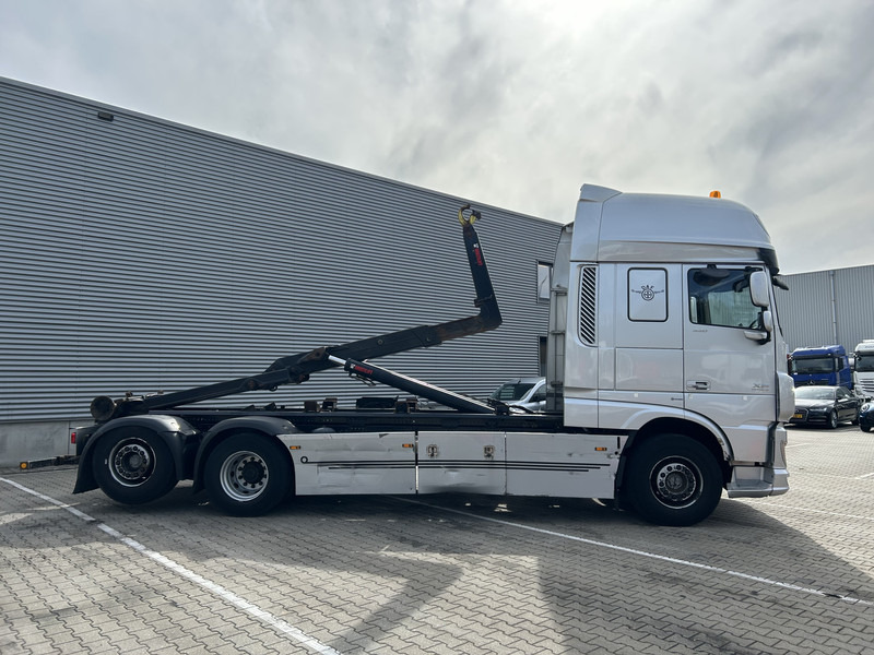 DAF XF 440 FAN SSC / Hiab Hook 21 Ton / 557 dkm / 9 Ton Front Axle - Hook lift truck, Crane truck: picture 2 DAF XF 440 FAN SSC / Hiab Hook 21 Ton / 557 dkm / 9 Ton Front Axle - Hook lift truck, Crane truck: picture 2