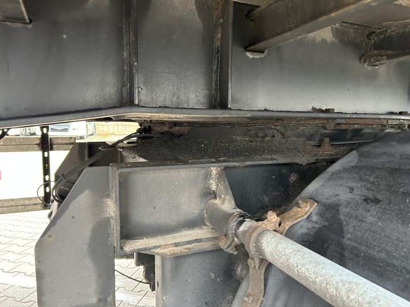 Closed box semi-trailer Groenewegen DRO 10 10B / City / Box Trailer / Loadlift / APK TUV 10-26: picture 12 Closed box semi-trailer Groenewegen DRO 10 10B / City / Box Trailer / Loadlift / APK TUV 10-26: picture 12