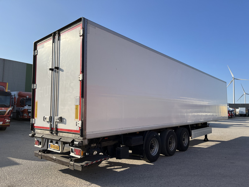 Krone Cool Liner / Carrier Vector 1850 mt / Frigo Box / Loadlift / NL Trail - Refrigerator semi-trailer: picture 2 Krone Cool Liner / Carrier Vector 1850 mt / Frigo Box / Loadlift / NL Trail - Refrigerator semi-trailer: picture 2