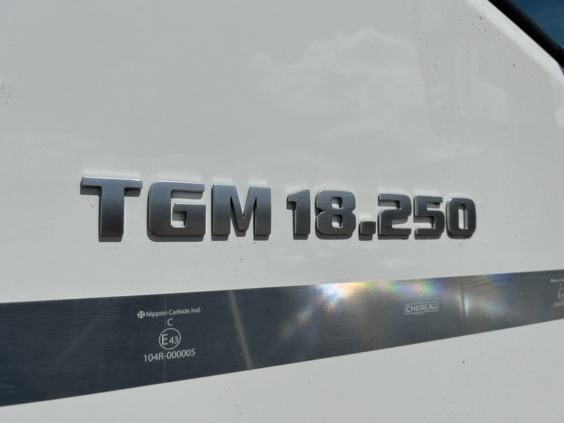Refrigerator truck MAN TGM 18.250 / Carrier Koeler -30 gr / Chereau Frigobox / Laadklep / APK 06-26: picture 14 Refrigerator truck MAN TGM 18.250 / Carrier Koeler -30 gr / Chereau Frigobox / Laadklep / APK 06-26: picture 14