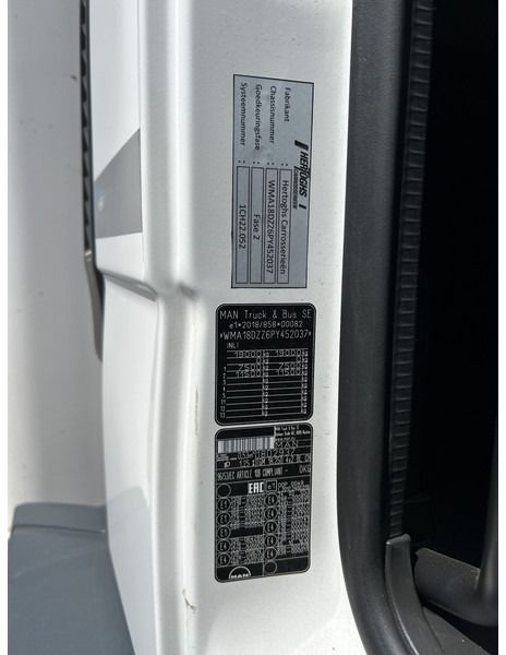 Refrigerator truck MAN TGM 18.250 / Carrier Koeler -30 gr / Chereau Frigobox / Laadklep / APK 06-26: picture 15 Refrigerator truck MAN TGM 18.250 / Carrier Koeler -30 gr / Chereau Frigobox / Laadklep / APK 06-26: picture 15