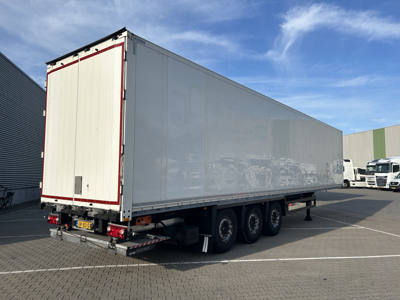 Schmitz Cargobull SCB S3B / Box / Loadlift / 2x Liftas / APK 03-26 - Closed box semi-trailer: picture 2 Schmitz Cargobull SCB S3B / Box / Loadlift / 2x Liftas / APK 03-26 - Closed box semi-trailer: picture 2