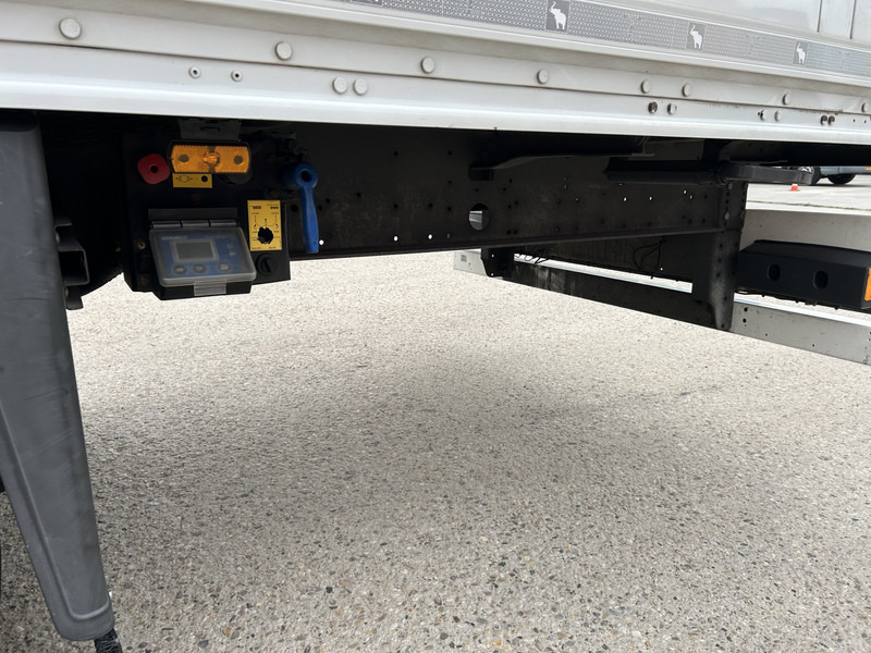 Closed box semi-trailer Schmitz Cargobull SCB S3B / Box Trailer / 2x Liftas / APK TUV 10-26: picture 7