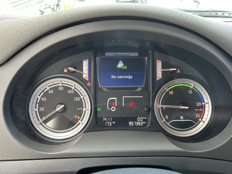 DAF CF 400 FT Space Cab / 957 dkm / NL Truck / APK TUV 02-26 - Tractor unit: picture 4 DAF CF 400 FT Space Cab / 957 dkm / NL Truck / APK TUV 02-26 - Tractor unit: picture 4