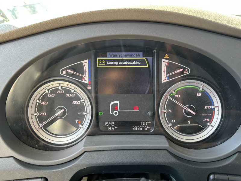 DAF XF 480 FTP Space Cab / 6x2 / Stand Airco / APK TUV 09-26 - Tractor unit: picture 4 DAF XF 480 FTP Space Cab / 6x2 / Stand Airco / APK TUV 09-26 - Tractor unit: picture 4