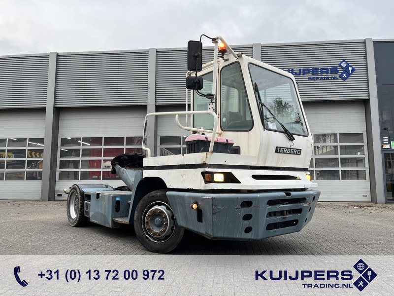 Terberg YT 182 / Cummins - Allison / Hefschotel / 2007 - Tractor unit: picture 1 Terberg YT 182 / Cummins - Allison / Hefschotel / 2007 - Tractor unit: picture 1