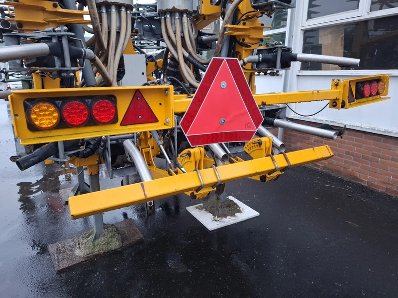 Bouwlandbemester HT8250 - Manure spreader: picture 5 Bouwlandbemester HT8250 - Manure spreader: picture 5
