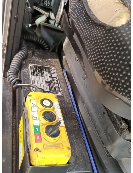 Road sweeper Mathieu MC210 Azura MC210: picture 15 Road sweeper Mathieu MC210 Azura MC210: picture 15