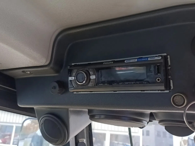 Road sweeper Mathieu MC210 Azura MC210: picture 17 Road sweeper Mathieu MC210 Azura MC210: picture 17